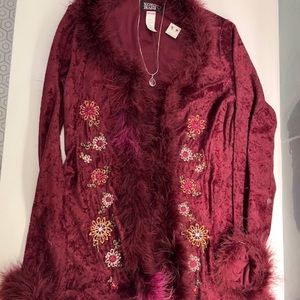 💗 Ruby-Red Crushed Velvet Faux Fur Trimmed Coat 💗